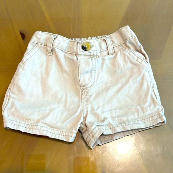 NWOT Khaki Shorts, 3-6 month - Picture 1 of 1